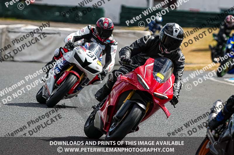 enduro digital images;event digital images;eventdigitalimages;mallory park;mallory park photographs;mallory park trackday;mallory park trackday photographs;no limits trackdays;peter wileman photography;racing digital images;trackday digital images;trackday photos